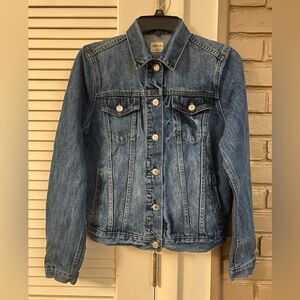 GAP Medium Blue Denim Trucker Jacket - Women